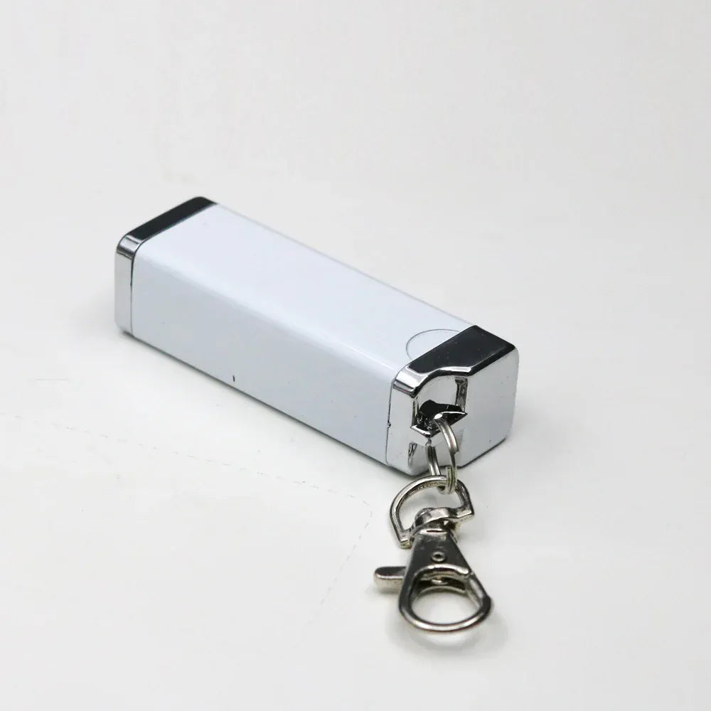 Pocket Portable Ashtray Mini Key Chain Ashtray Metal Ashtray Outdoor Ashtray Pocket Ashtray Portable Ash Tray Pocket Gadget WHITE