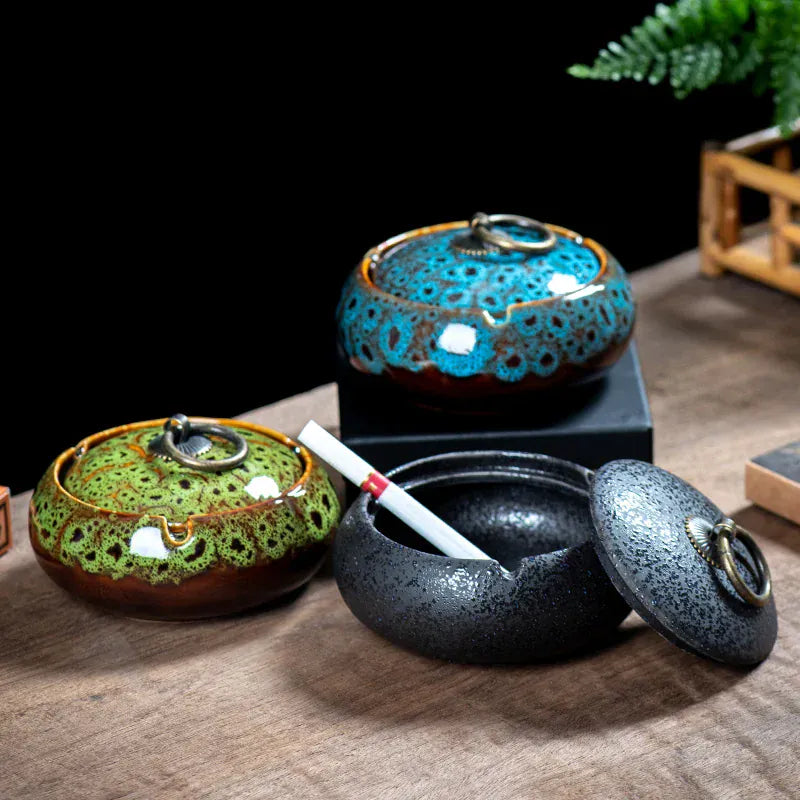 Cendrier cÃ©ramique Ã  couvercle <br> Parna